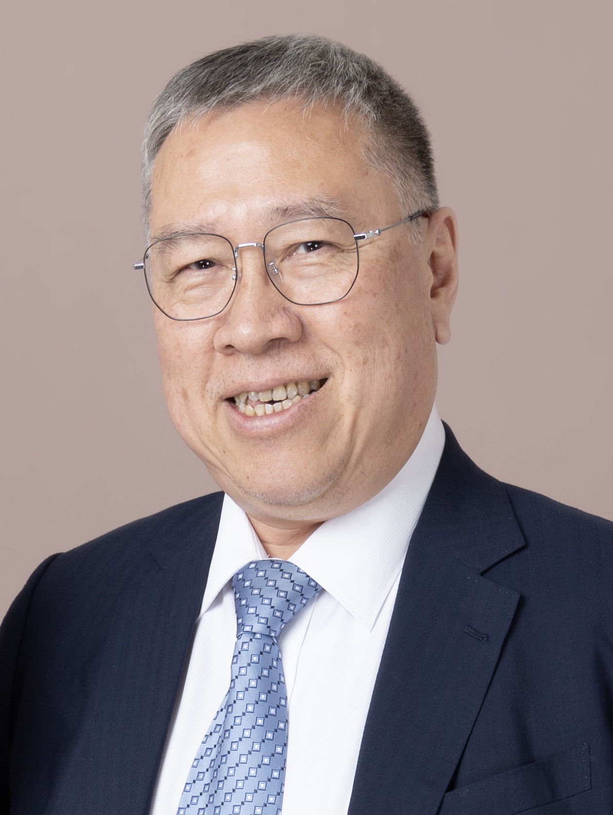 Yuh-Min ChenProf. Dr